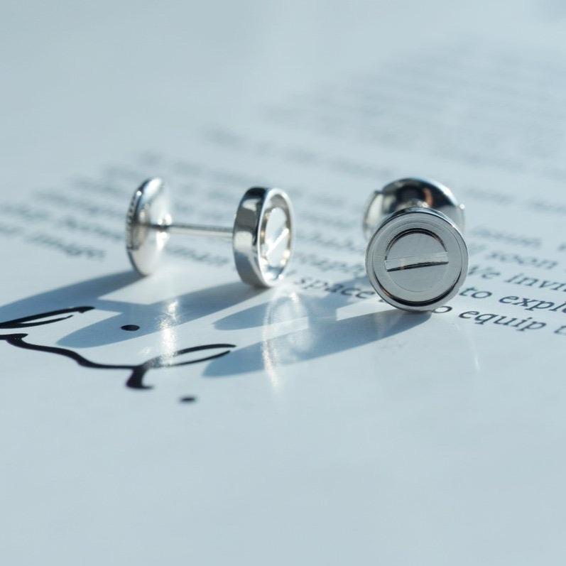 [Luna Brilliance]LOVE EARRINGS SILVER 10MM