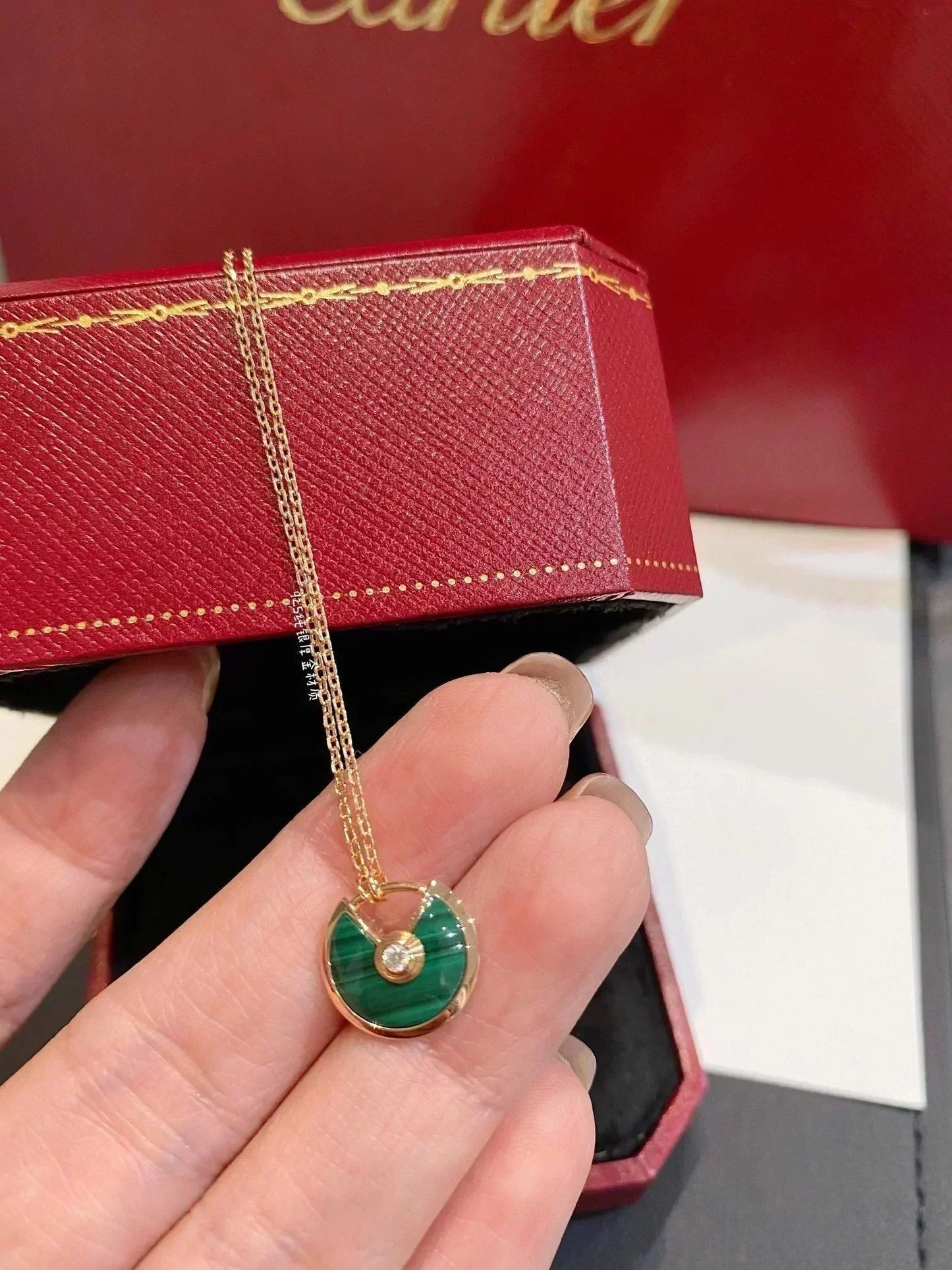 [Luna Brilliance]AMULETTE ROSE GOLD MALACHITE NECKLACE