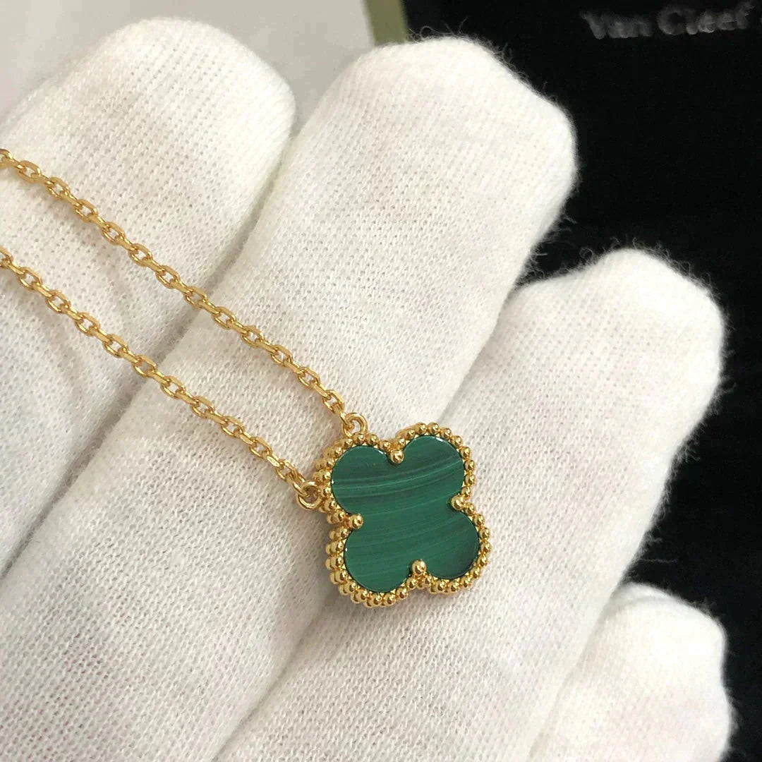 [Luna Brilliance]CLOVER 15MM MALACHITE SINGLE FLOWER  NECKLACE