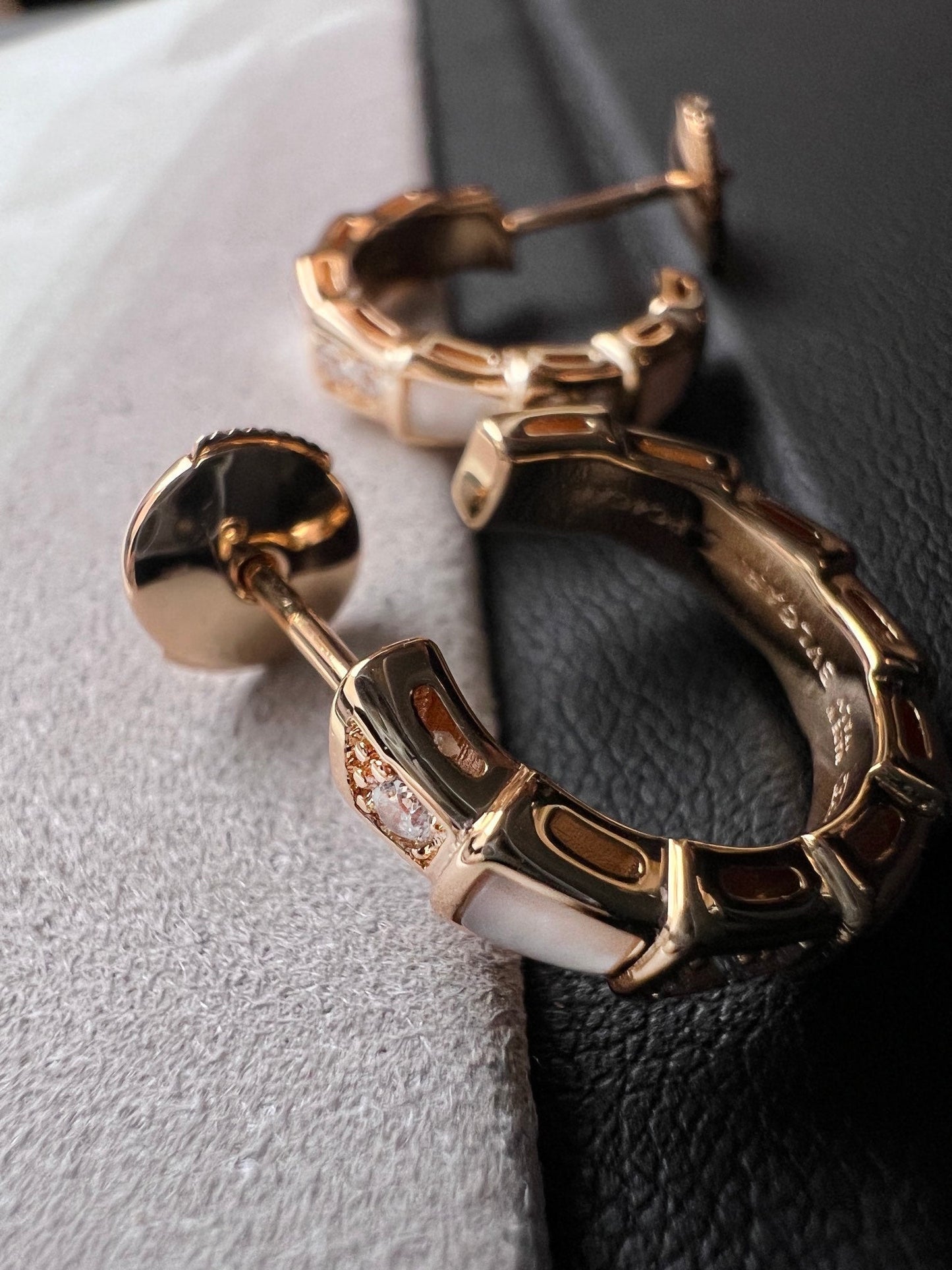[Luna Brilliance]SERPENTI MOP PINK GOLD EARRINGS