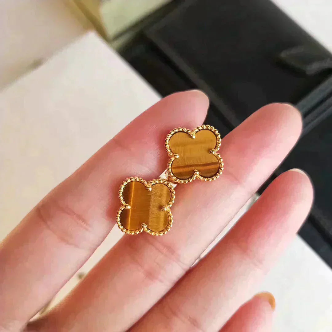[Luna Brilliance]CLOVER MEDIUM 1 MOTIFS TIGER EYE EARRINGS