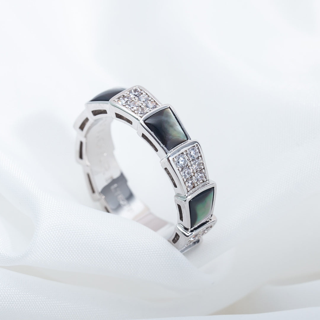 [Luna Brilliance]SERPENTI RING SILVER DIAMOND BLACK MOP 4MM