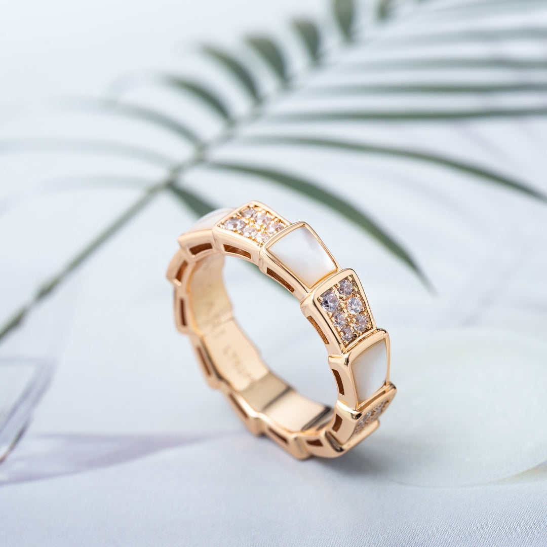 [Luna Brilliance]SERPENTI RING PINK GOLD MOP DIAMOND PAVED 4MM