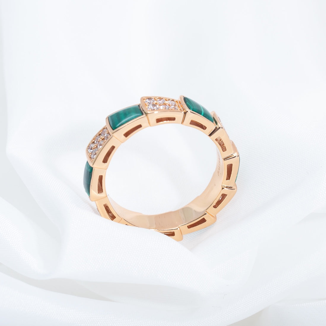 [Luna Brilliance]SERPENTI RING PINK GOLD MALACHITE DIAMOND PAVED 4MM