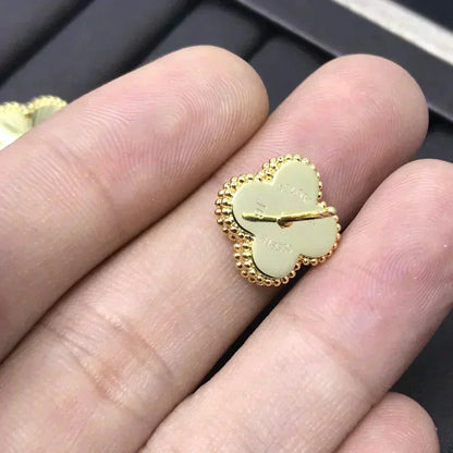 [Luna Brilliance]CLOVER MINI 9.5MM LASER EARRINGS