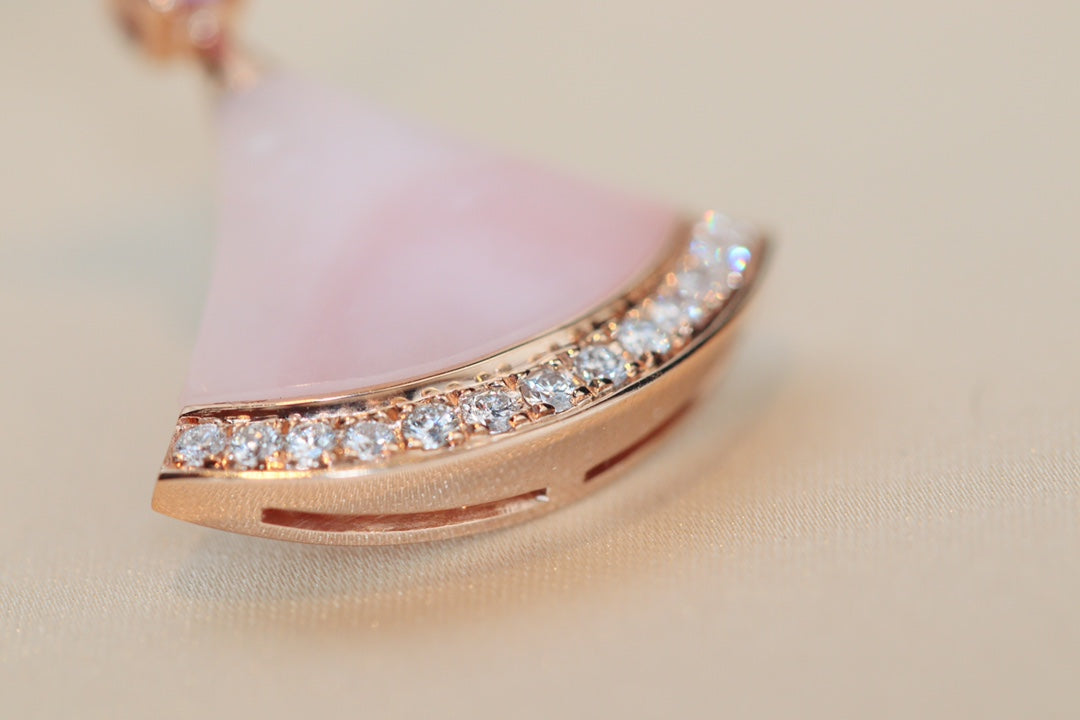 [Luna Brilliance]DREAM NECKLACE PINK MOP DIAMOND