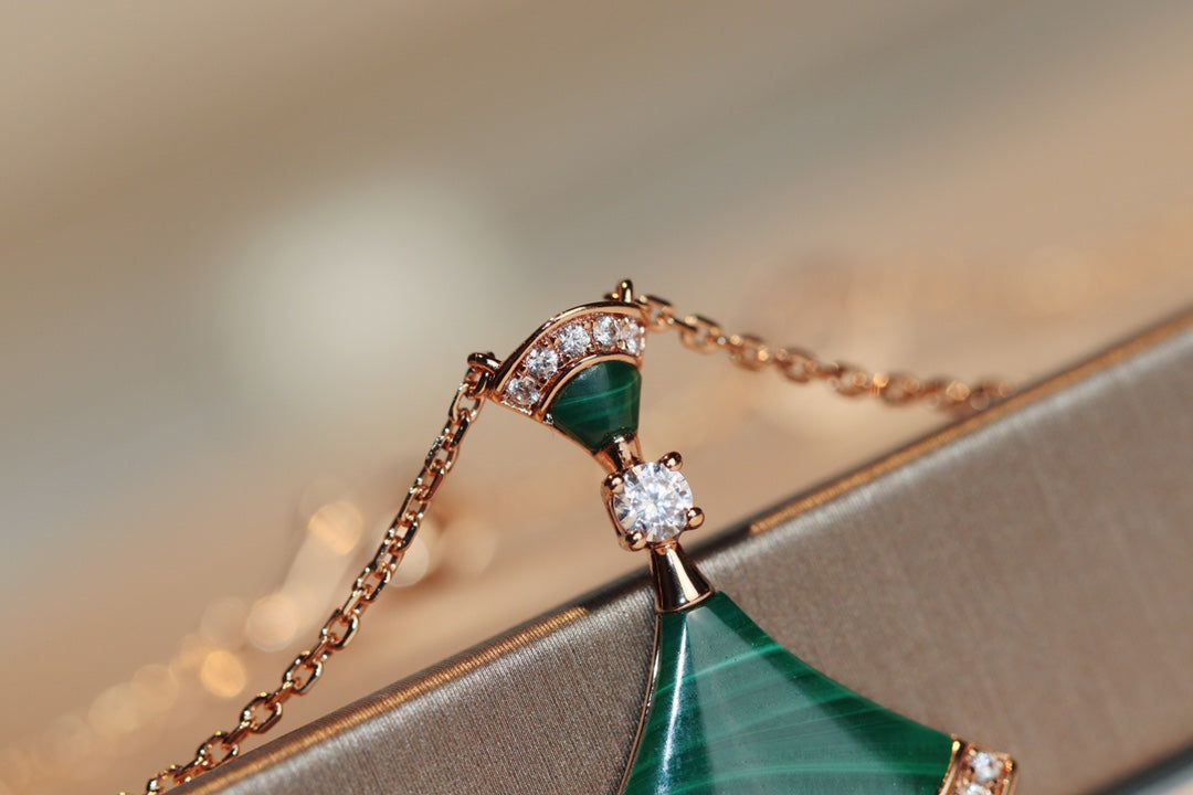 [Luna Brilliance]DREAM NECKLACE MALACHITE DIAMOND
