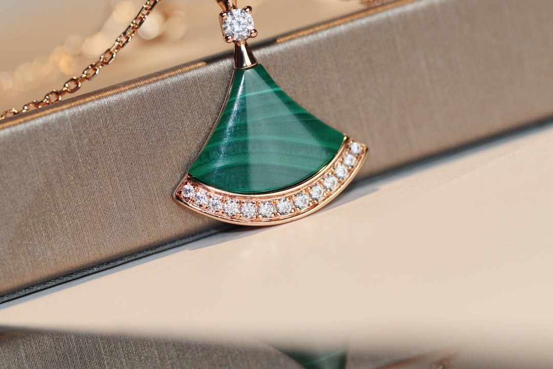 [Luna Brilliance]DREAM NECKLACE MALACHITE DIAMOND