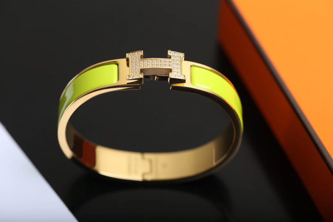 [Luna Brilliance]H BRACELET GOLD DIAMOND