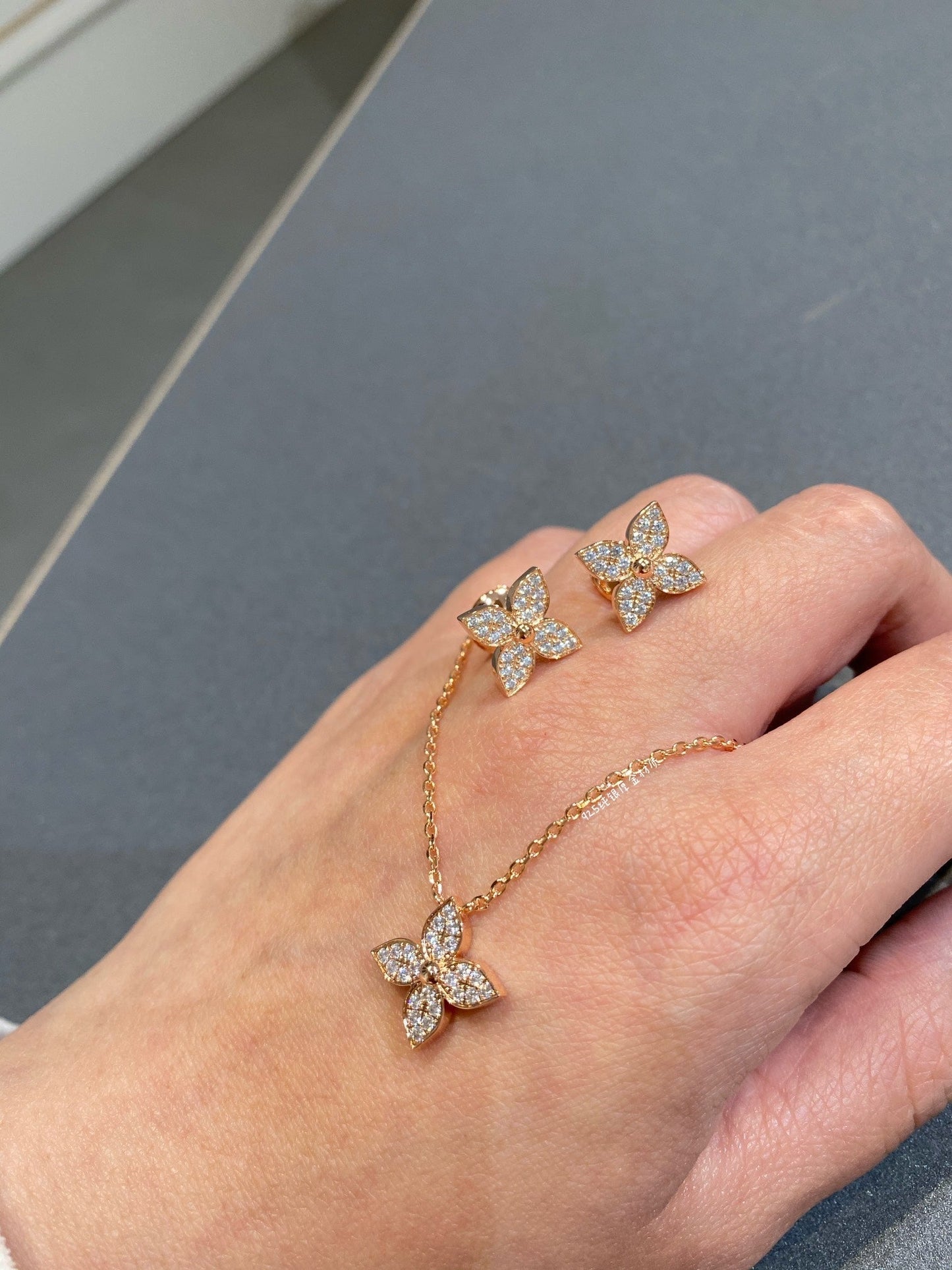 [Luna Brilliance]STAR DIAMOND NECKALCE