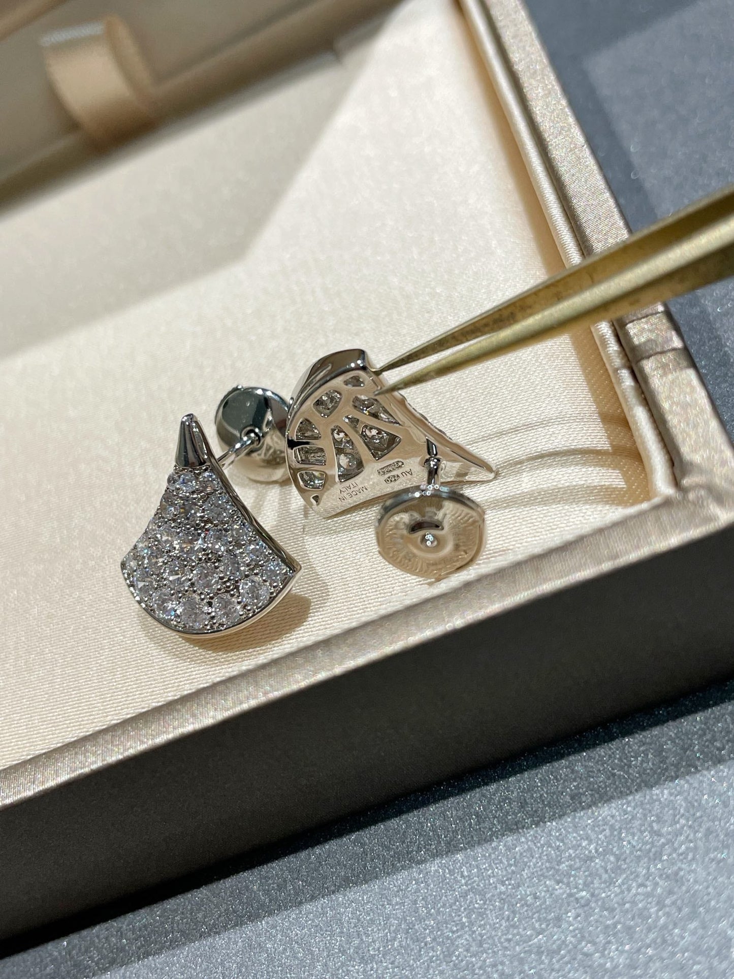 [Luna Brilliance]DREAM STUD EARRINGS DIAMOND
