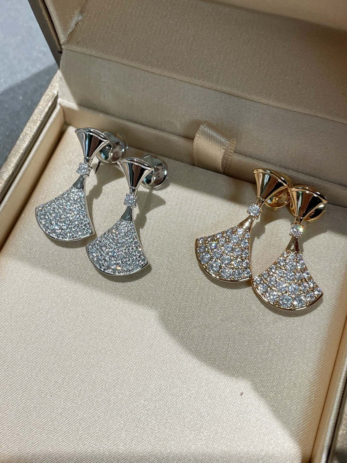 [Luna Brilliance]DREAM EARRINGS DIAMOND