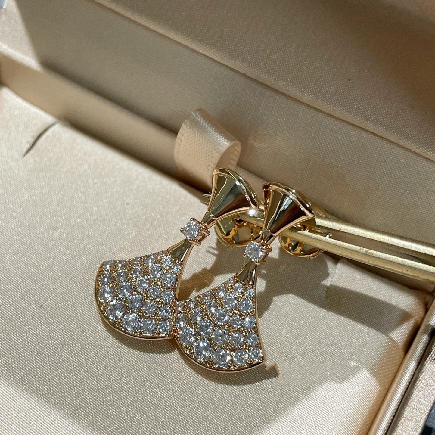 [Luna Brilliance]DREAM EARRINGS DIAMOND