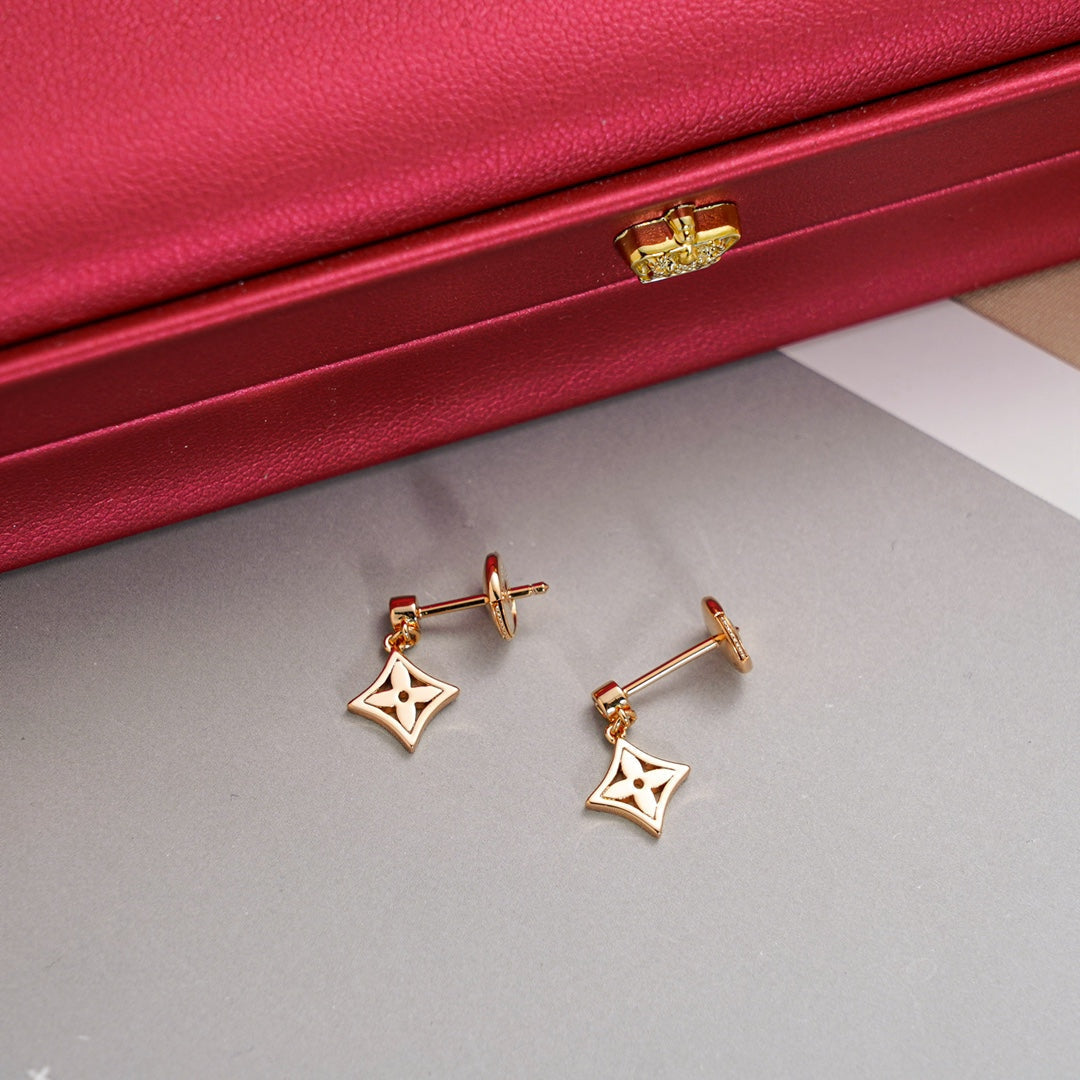 [Luna Brilliance]STAR EARRINGS GOLD