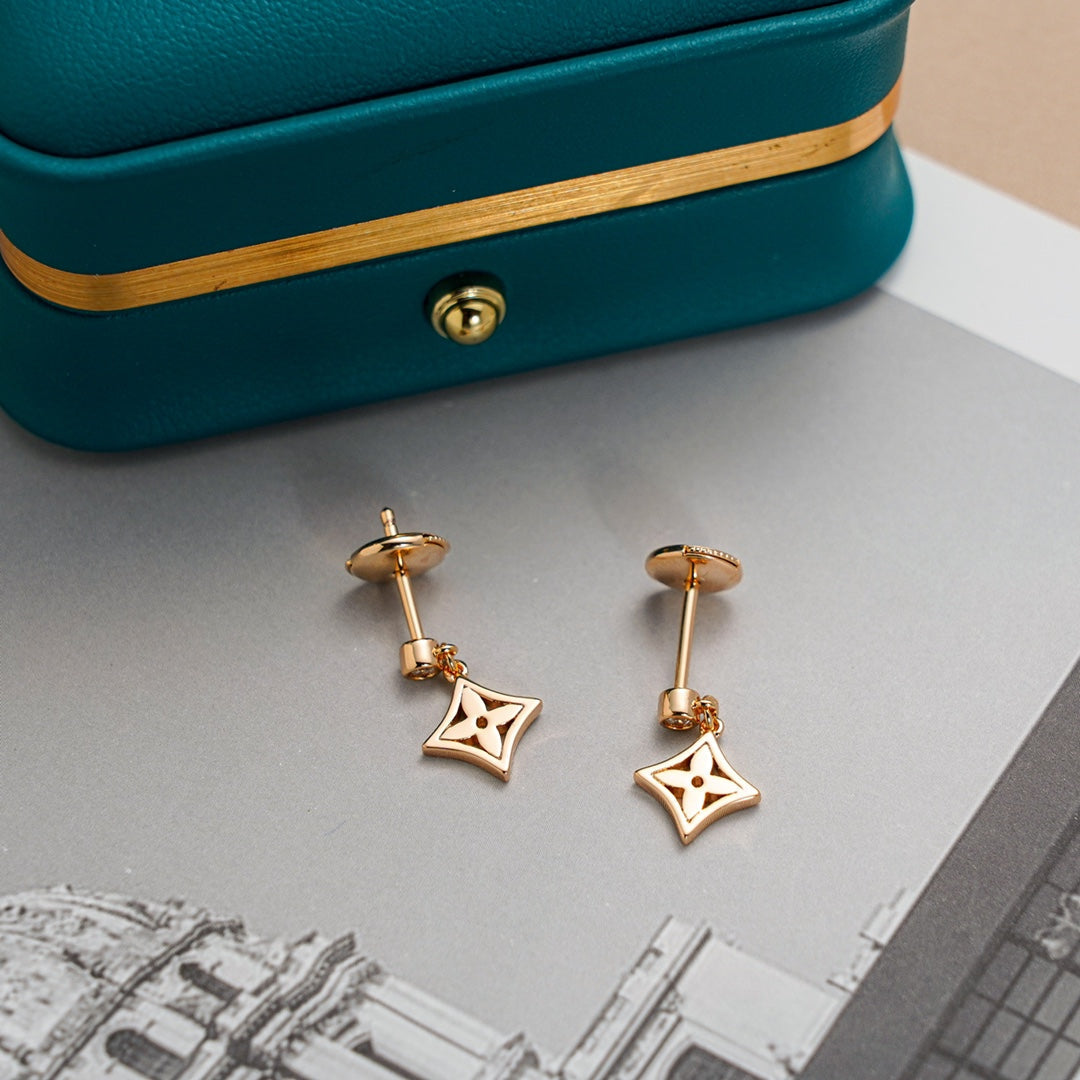[Luna Brilliance]STAR EARRINGS GOLD