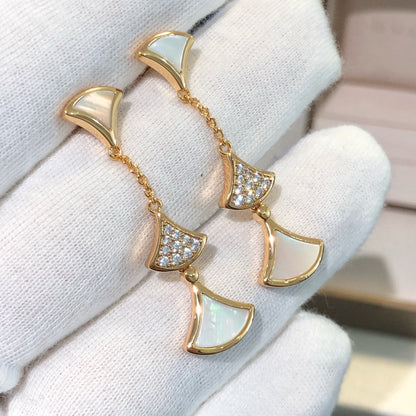 [Luna Brilliance]DREAM EARRINGS 3 MOTIFS DIAMOND MOP PINK GOLD