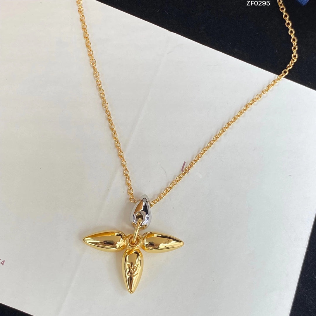 [Luna Brilliance]LOUISETTE PEDANT GOLD NECKLACE
