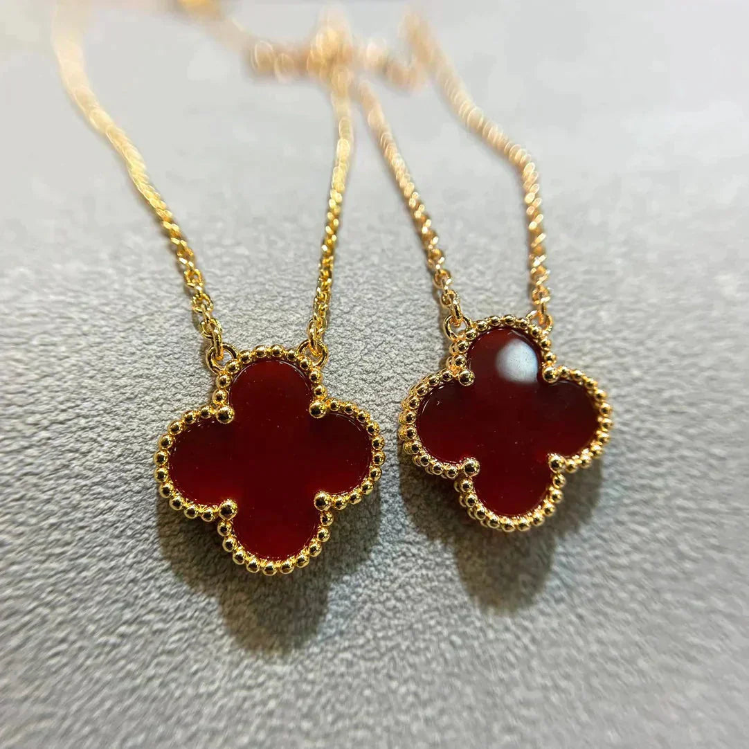 [Luna Brilliance]CLOVER 15MM CARNELIAN SINGLE FLOWER NECKLACE