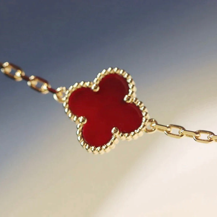 [Luna Brilliance]CLOVER 20 MOTIFS CARNELIAN NECKLACE