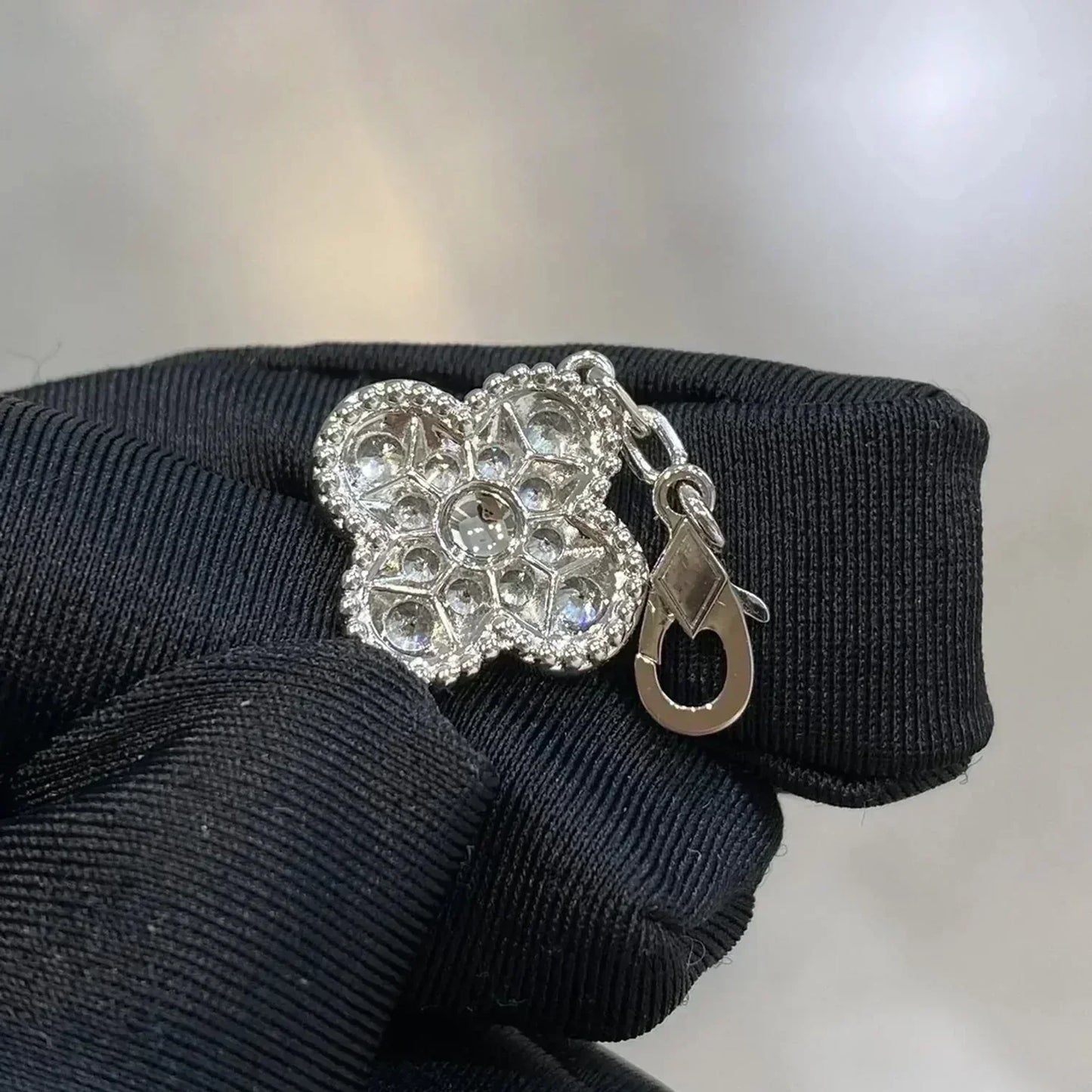 [Luna Brilliance]CLOVER 5 MOTIFS  DIAMOND BRACELET SILVER