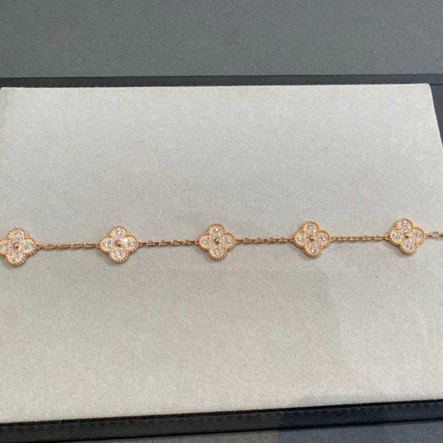[Luna Brilliance]CLOVER 5 MOTIFS  FULL DIAMOND BRACELET