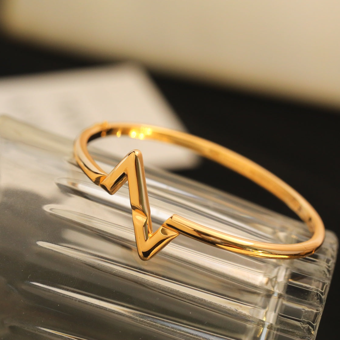 [Luna Brilliance]VOLTE UPSITE DOWN BRACELET