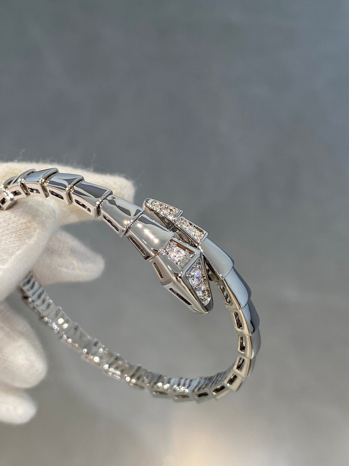 [Luna Brilliance]SERPENTI BRACELET DIAMONDS SILVER