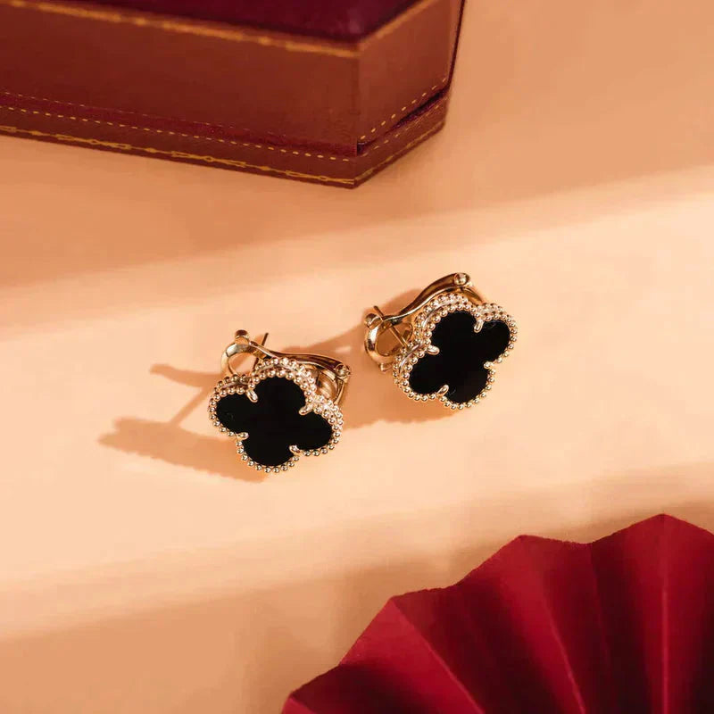 [Luna Brilliance]CLOVER MEDIUM 1 MOTIFS  ONYX STUD EARRINGS