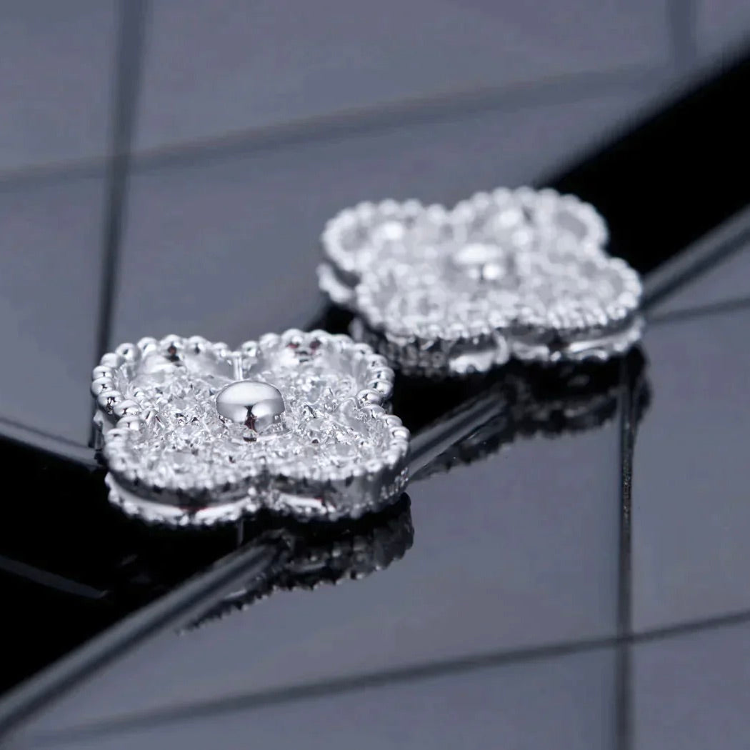 [Luna Brilliance]CLOVER 1 MOTIFS DIAMOND STUD EARRINGS SILVER