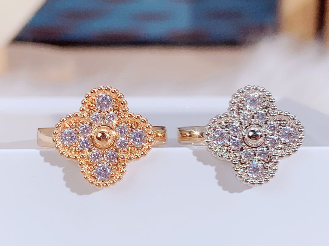 [Luna Brilliance]CLOVER DIAMOND RING