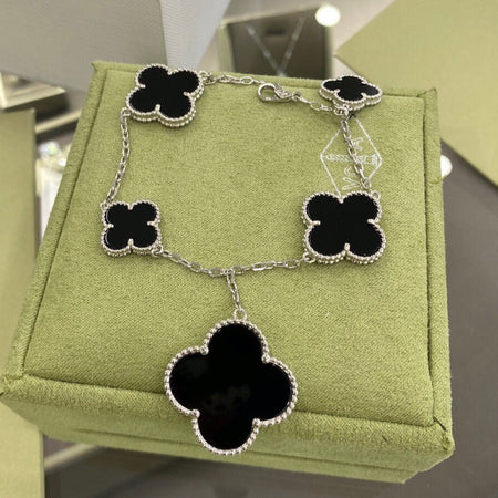 [Luna Brilliance]CLOVER 5 MOTIFS SIVLER ONYX BRACELET