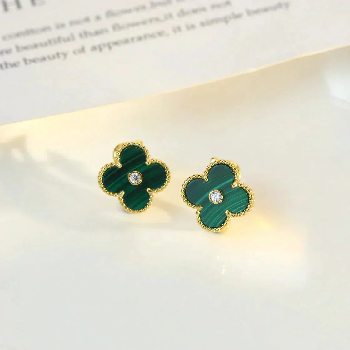 [Luna Brilliance]CLOVER MEDIUM 1 MOTIFS MALACHITE DIAMOND EARRINGS