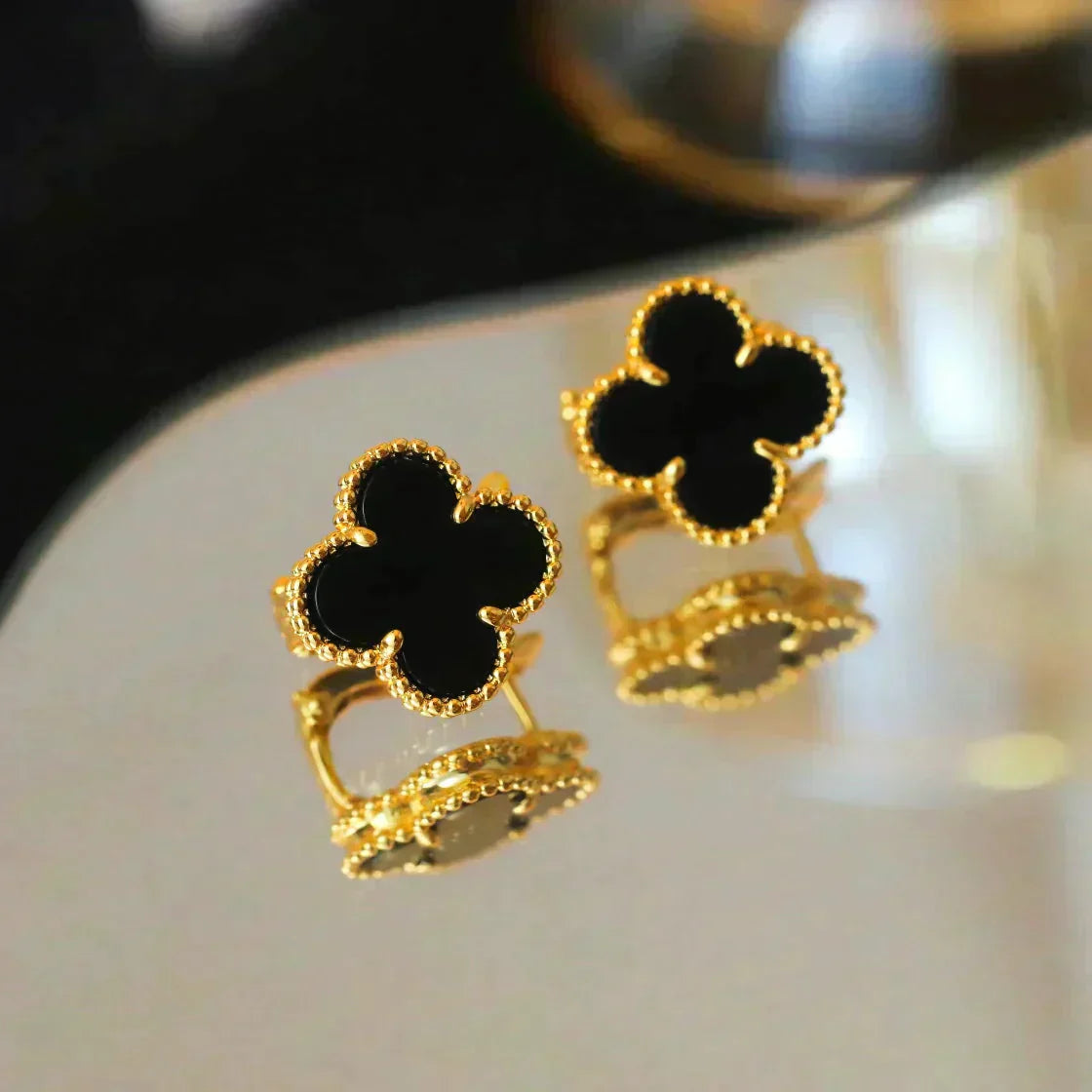 [Luna Brilliance]CLOVER MEDIUM 1 MOTIFS  ONYX STUD EARRINGS