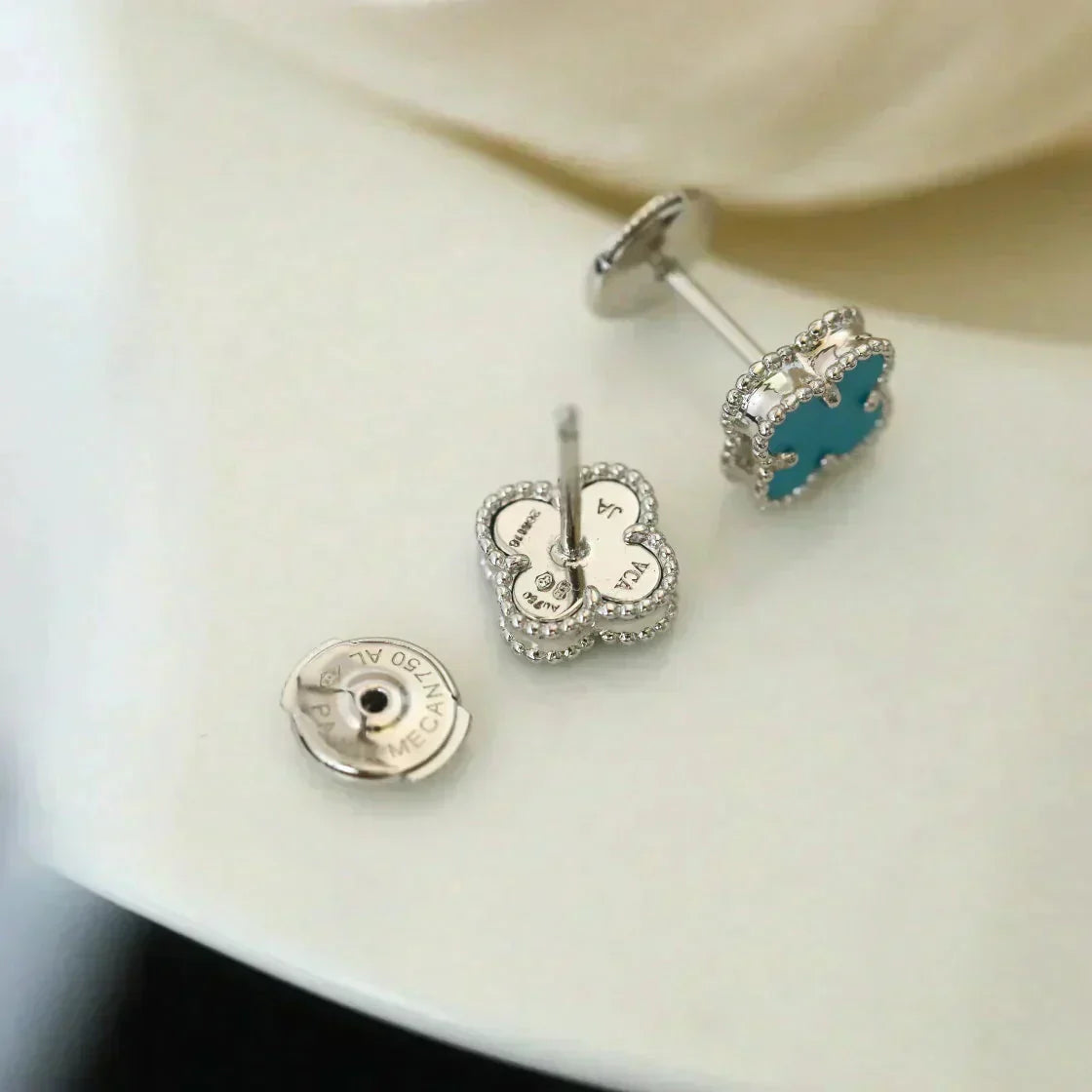 [Luna Brilliance]CLOVER MINI 9.5MM ONYX STUD EARRINGS SILVER