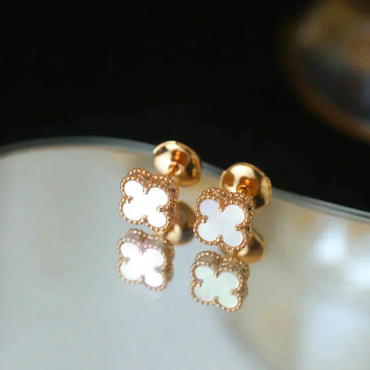 [Luna Brilliance]CLOVER MINI 9.5MM WHITE MOP EARRINGS