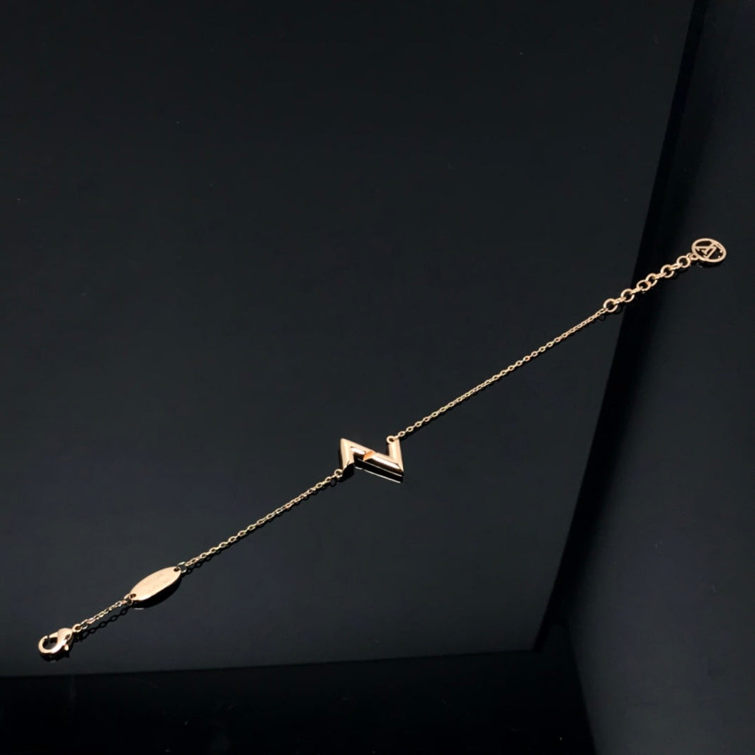 [Luna Brilliance]VOLT LV LOGO BRACELET