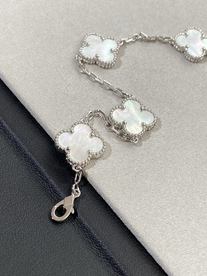 [Luna Brilliance]CLOVER SILVER MOP 5 MOTIF BRACELET