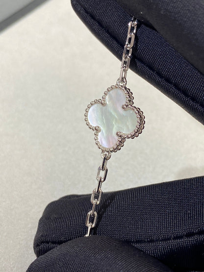 [Luna Brilliance]CLOVER SILVER MOP 5 MOTIF BRACELET