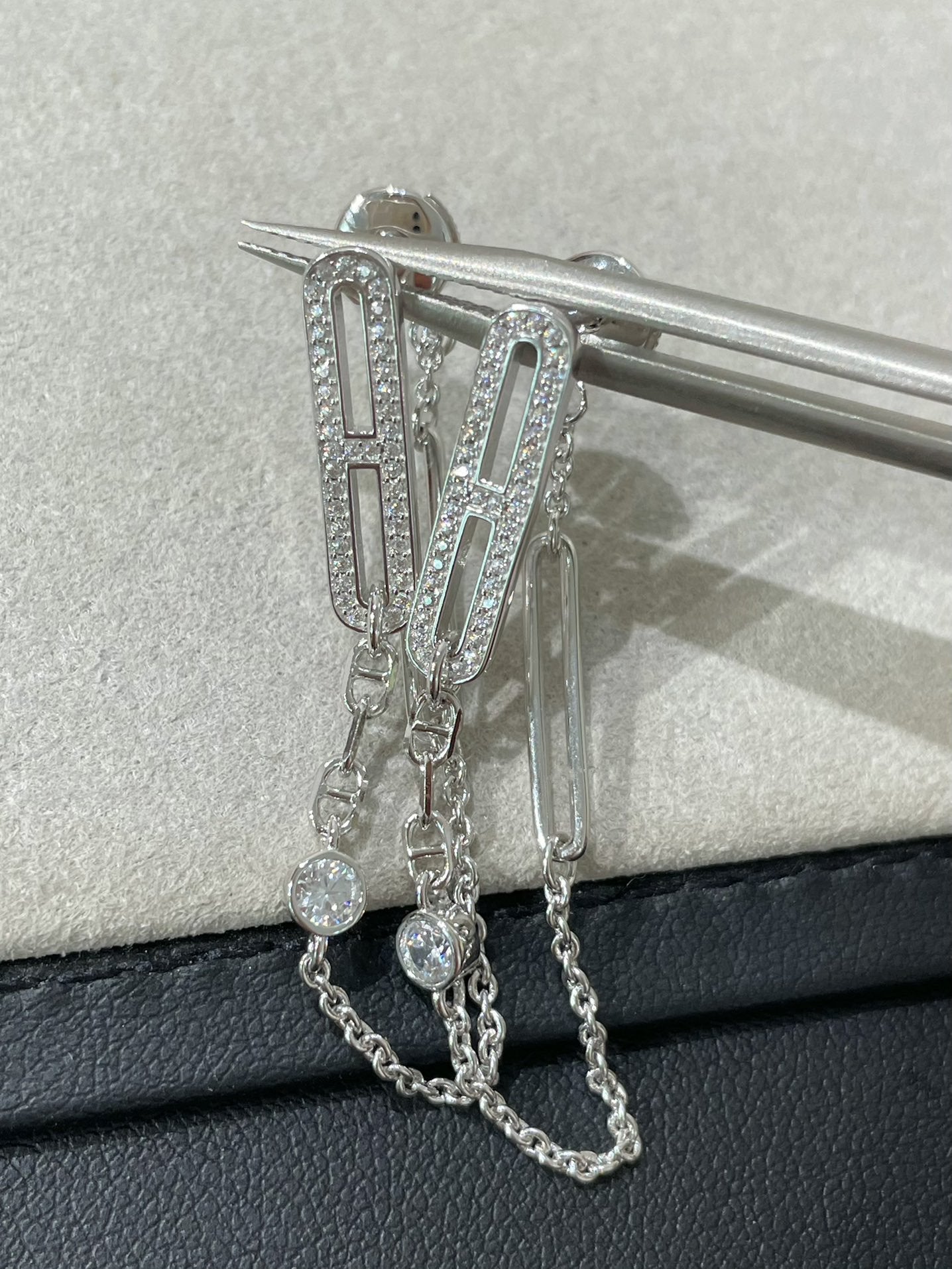 [Luna Brilliance]CHAINE CHAOS DIAMOND DROP EARRINGS