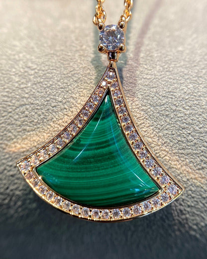 [Luna Brilliance]DREAM MALACHITE DIAMOND PAVED PINK GOLD NECKLACE