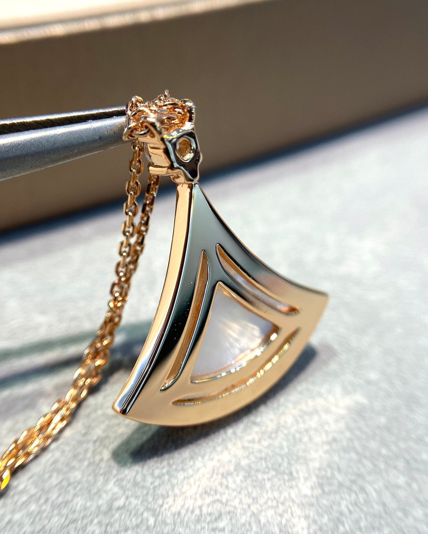 [Luna Brilliance]DREAM MOP DIAMOND PAVED PINK GOLD NECKLACE