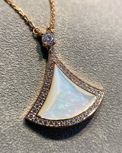 [Luna Brilliance]DREAM MOP DIAMOND PAVED PINK GOLD NECKLACE