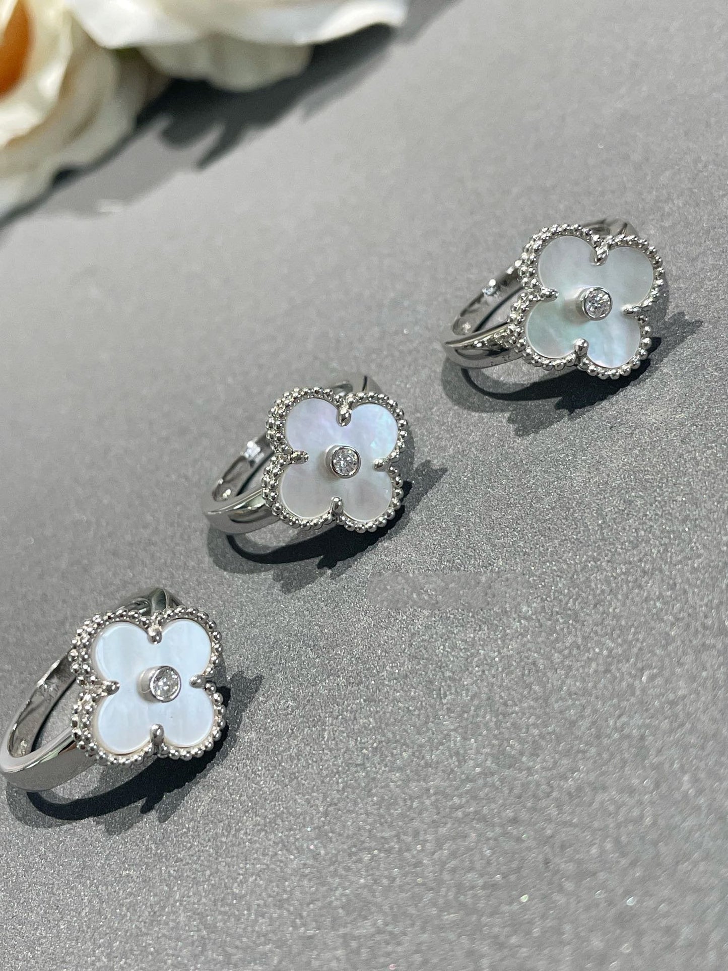 [Luna Brilliance]CLOVER SILVER MOP DIAMOND RING