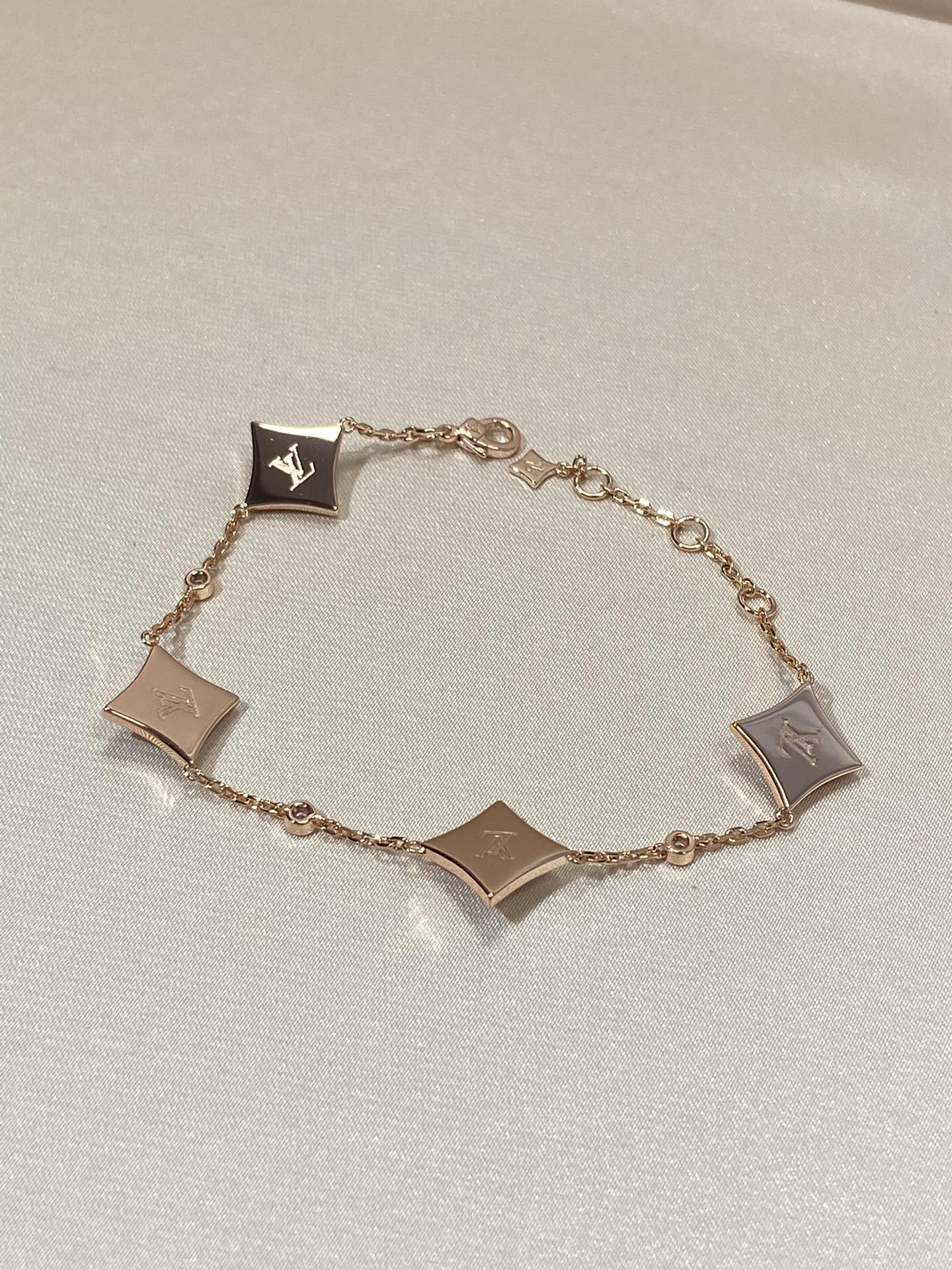 [Luna Brilliance]STAR 4 MOTIF MOP DIAMOND PINK GOLD BRACELET