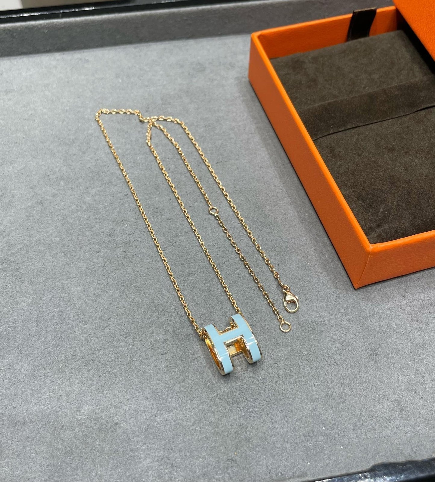 [Luna Brilliance]POP H SKY BLUE NECKLACE