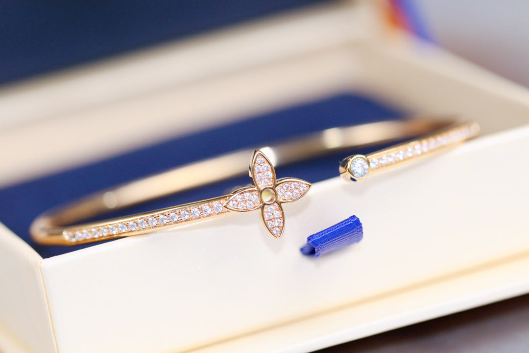 [Luna Brilliance]IDYLLE PINK GOLD OPEN BRACELET DIAMOND PAVED