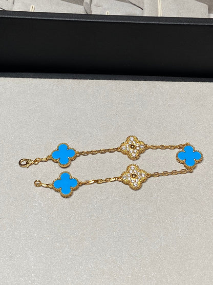 [Luna Brilliance]CLOVER 5 MOTIF BLUE CHALCEDONY DIAMOND GOLD BRACELET