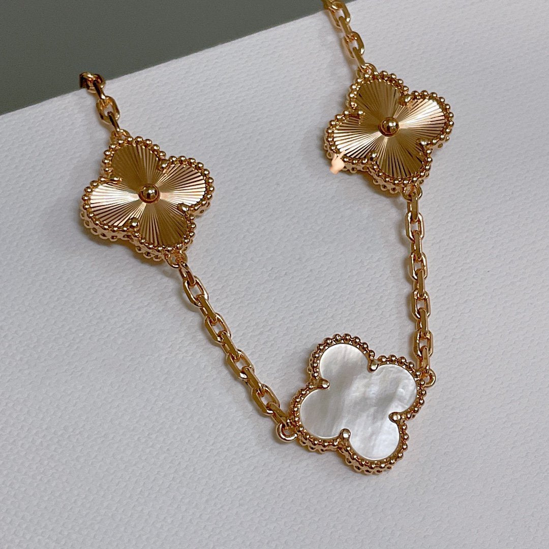 [Luna Brilliance]CLOVER BRACELET 5 MOTIF WHITE MOP PINK GOLD