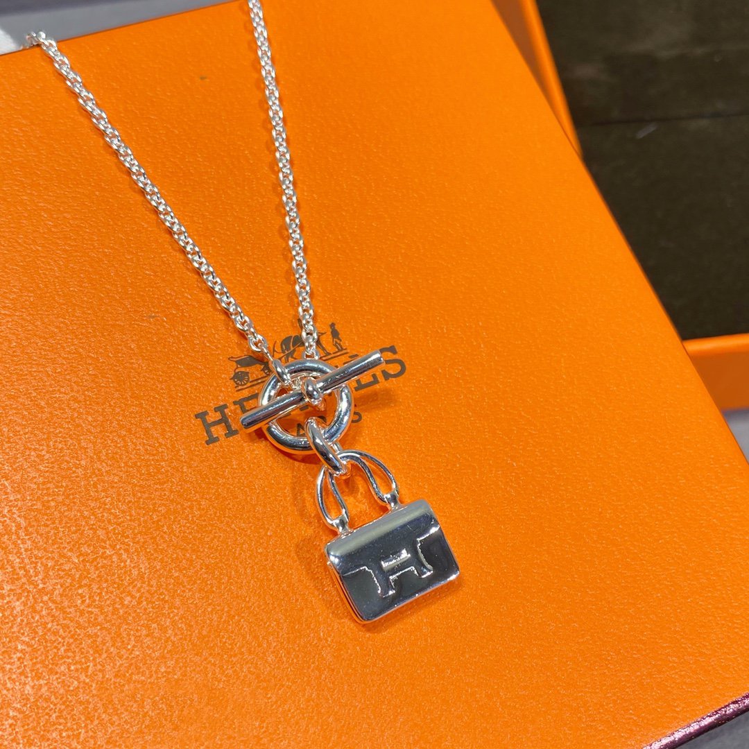 [Luna Brilliance]CONSTANCE PEDANT SILVER NECKLACE
