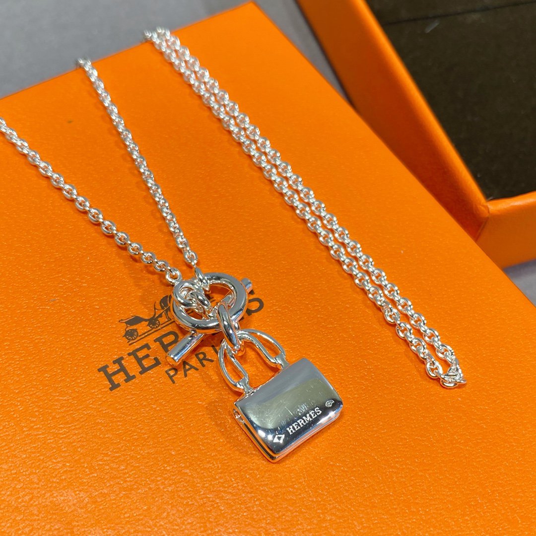 [Luna Brilliance]CONSTANCE PEDANT SILVER NECKLACE